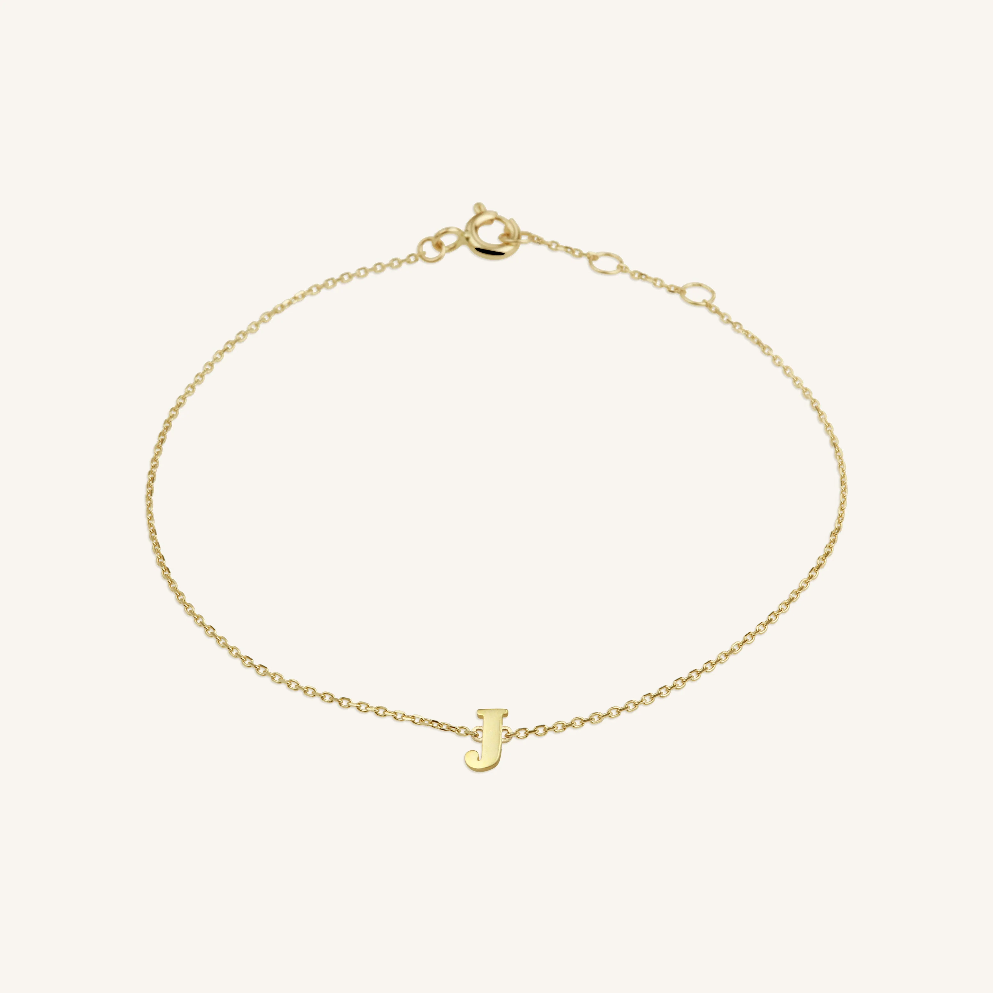 Initial Armband J